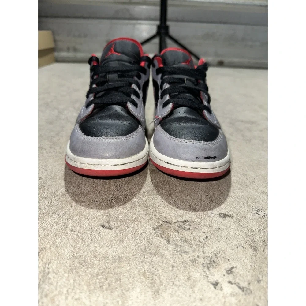 Nike Jordan 1 Low Cement Fire Red Shoes 553560-060 GS 4 /WMNS 5.5‎